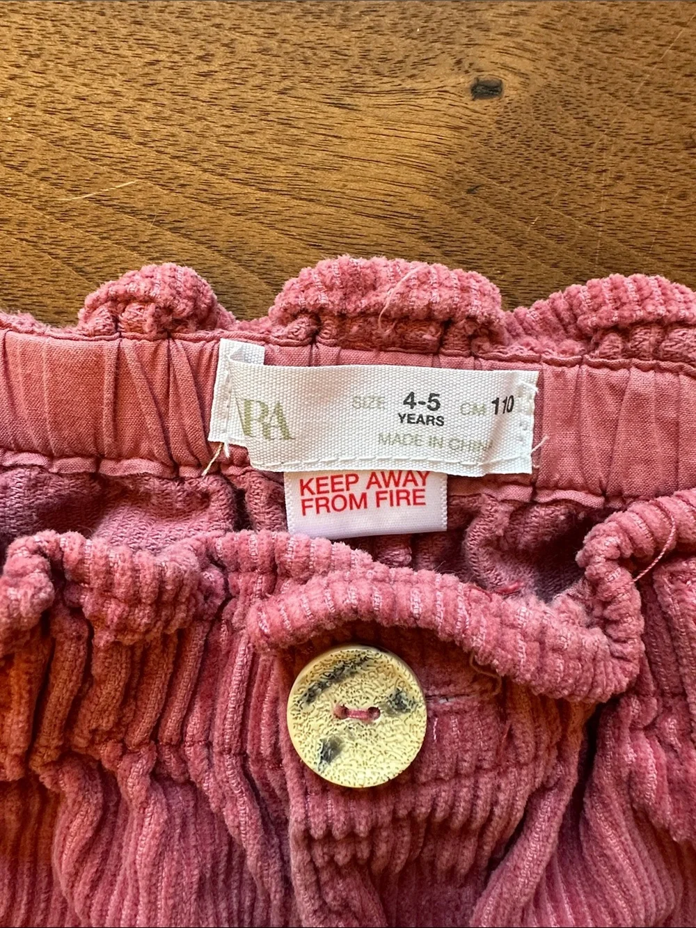 Zara - sz 4-5 Girls Corduroy Skirt - like new!